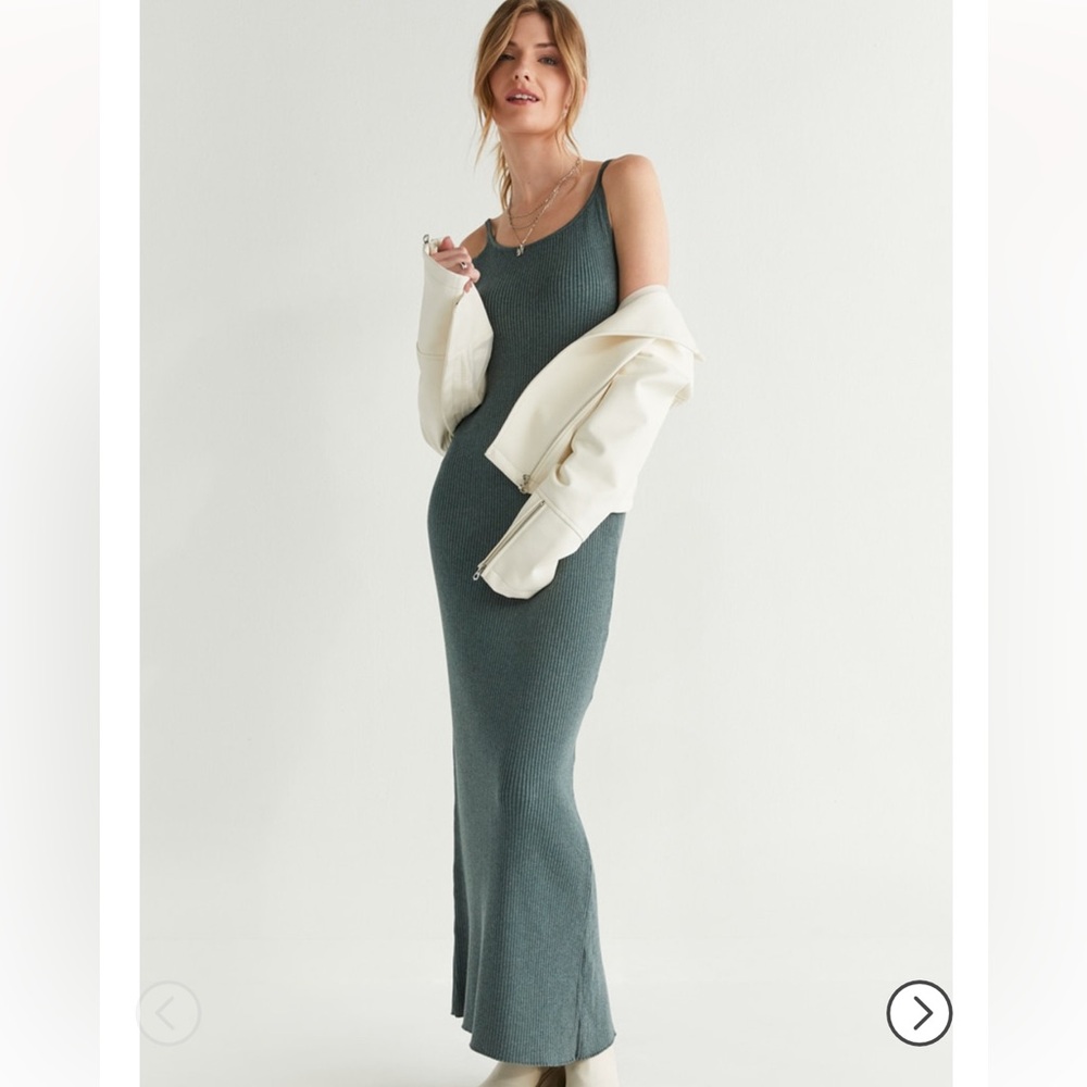 NWT Francesca’s Knit Maxi Dress